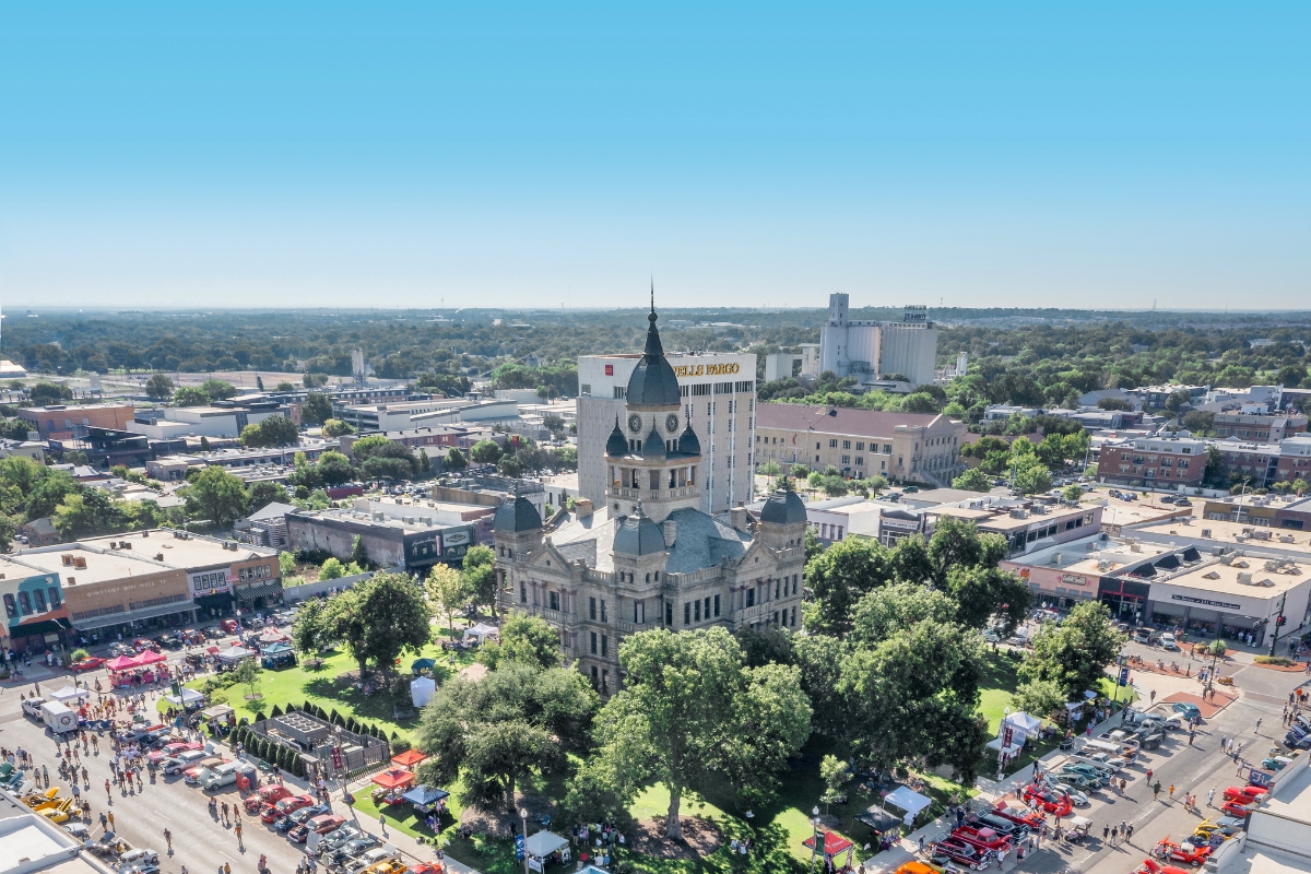 Artificial turf services in Denton